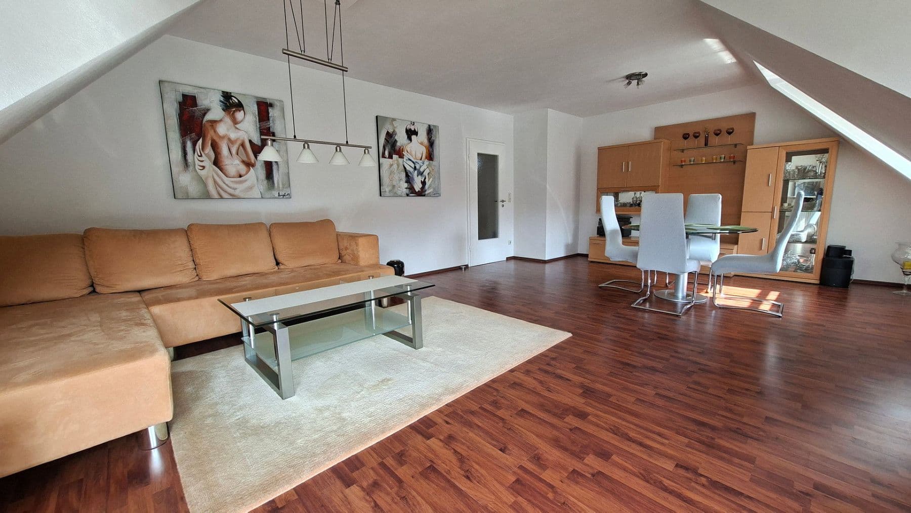 Prodej bytu 3+1 96 m², Falkenstraße, Karlsfeld, Bavorsko Prodej bytu 3+1 96 m², Falkenstraße, Karlsfeld, Bavorsko