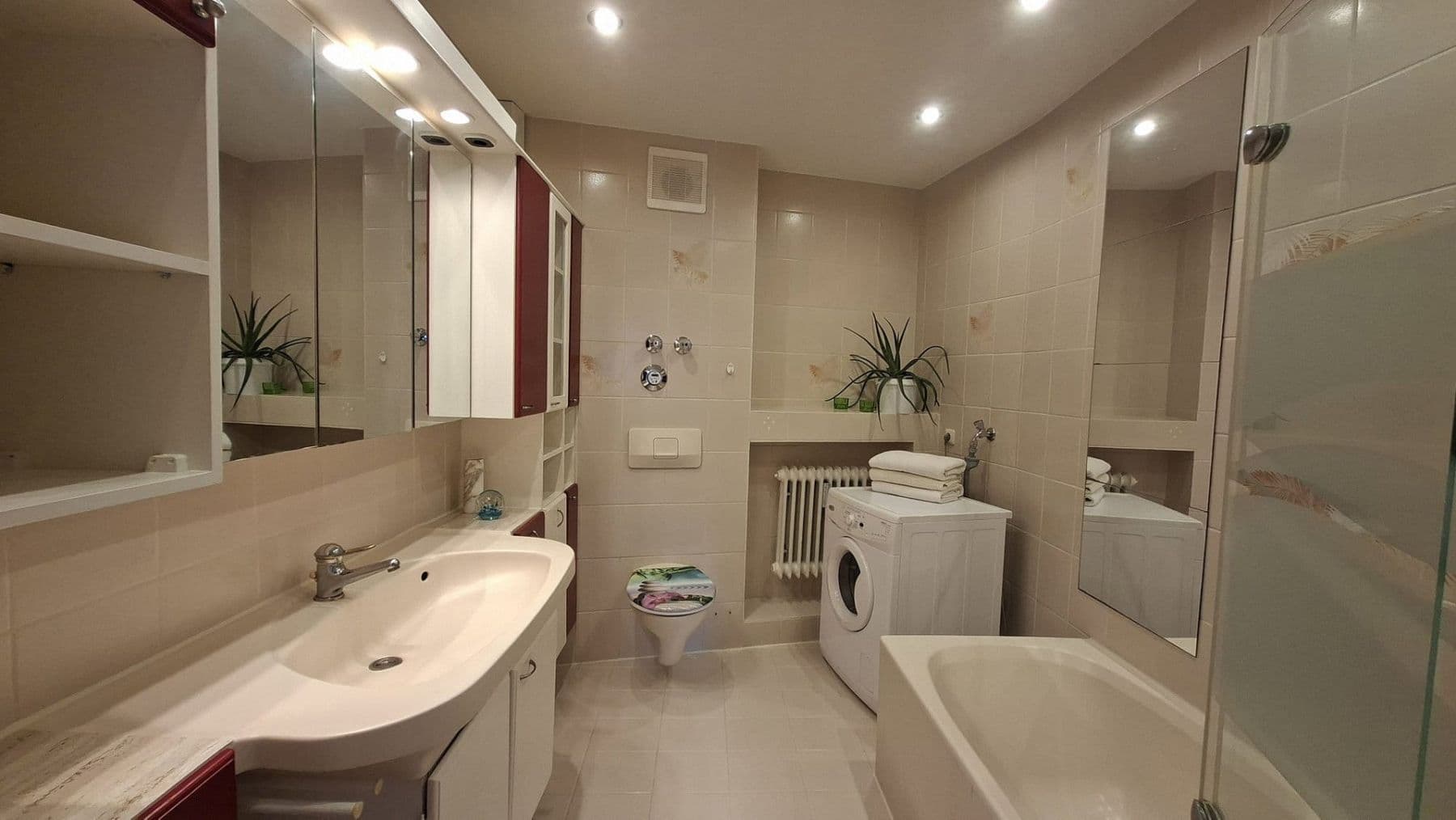 Prodej bytu 3+1 96 m², Falkenstraße, Karlsfeld, Bavorsko Prodej bytu 3+1 96 m², Falkenstraße, Karlsfeld, Bavorsko