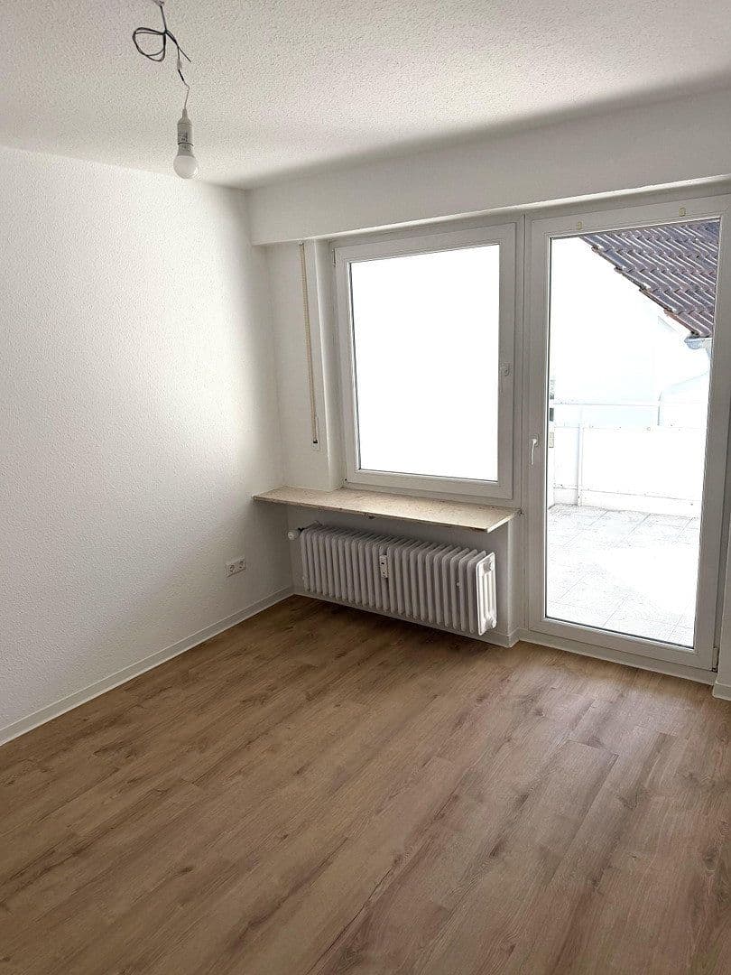 Prodej bytu 3+1 80 m², Mühlhausen im Täle, Bádensko-Württembersko Prodej bytu 3+1 80 m², Mühlhausen im Täle, Bádensko-Württembersko