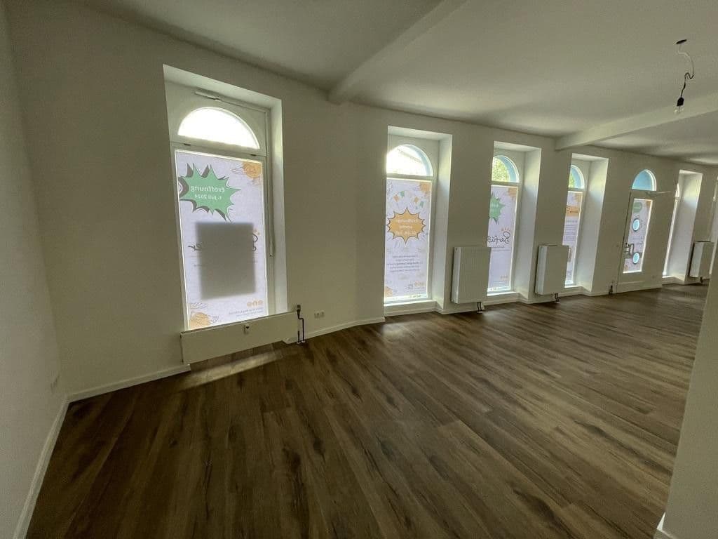 Pronájem nebytového prostoru 103 m², Könnerritzstraße 22, Leipzig, Sasko Pronájem nebytového prostoru 103 m², Könnerritzstraße 22, Leipzig, Sasko