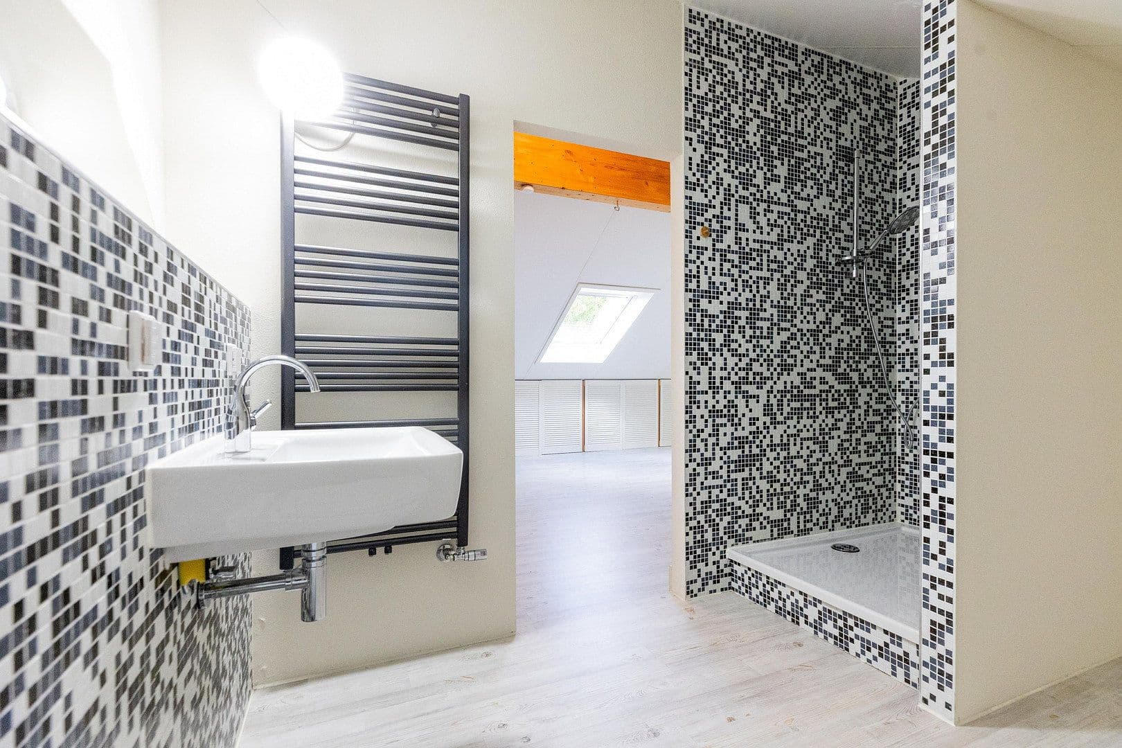 Pronájem domu 140 m², pozemek 188 m², Worms, Porýní-Falc Pronájem domu 140 m², pozemek 188 m², Worms, Porýní-Falc