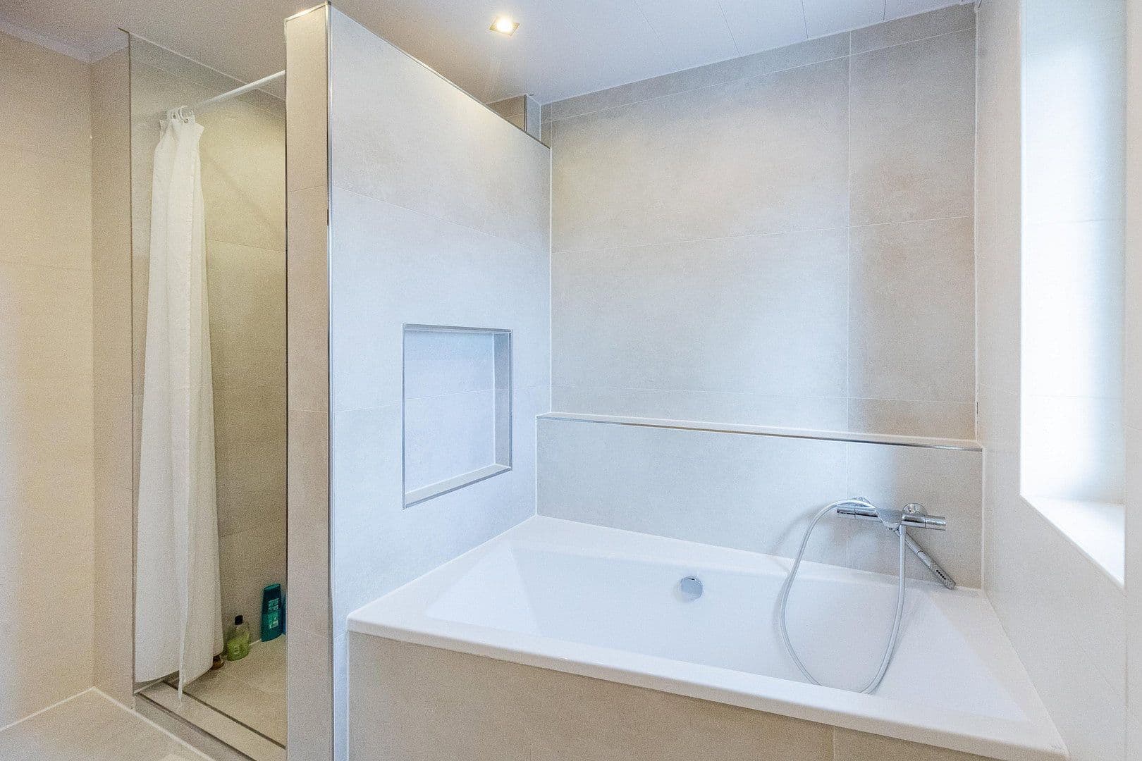 Pronájem domu 140 m², pozemek 188 m², Worms, Porýní-Falc Pronájem domu 140 m², pozemek 188 m², Worms, Porýní-Falc