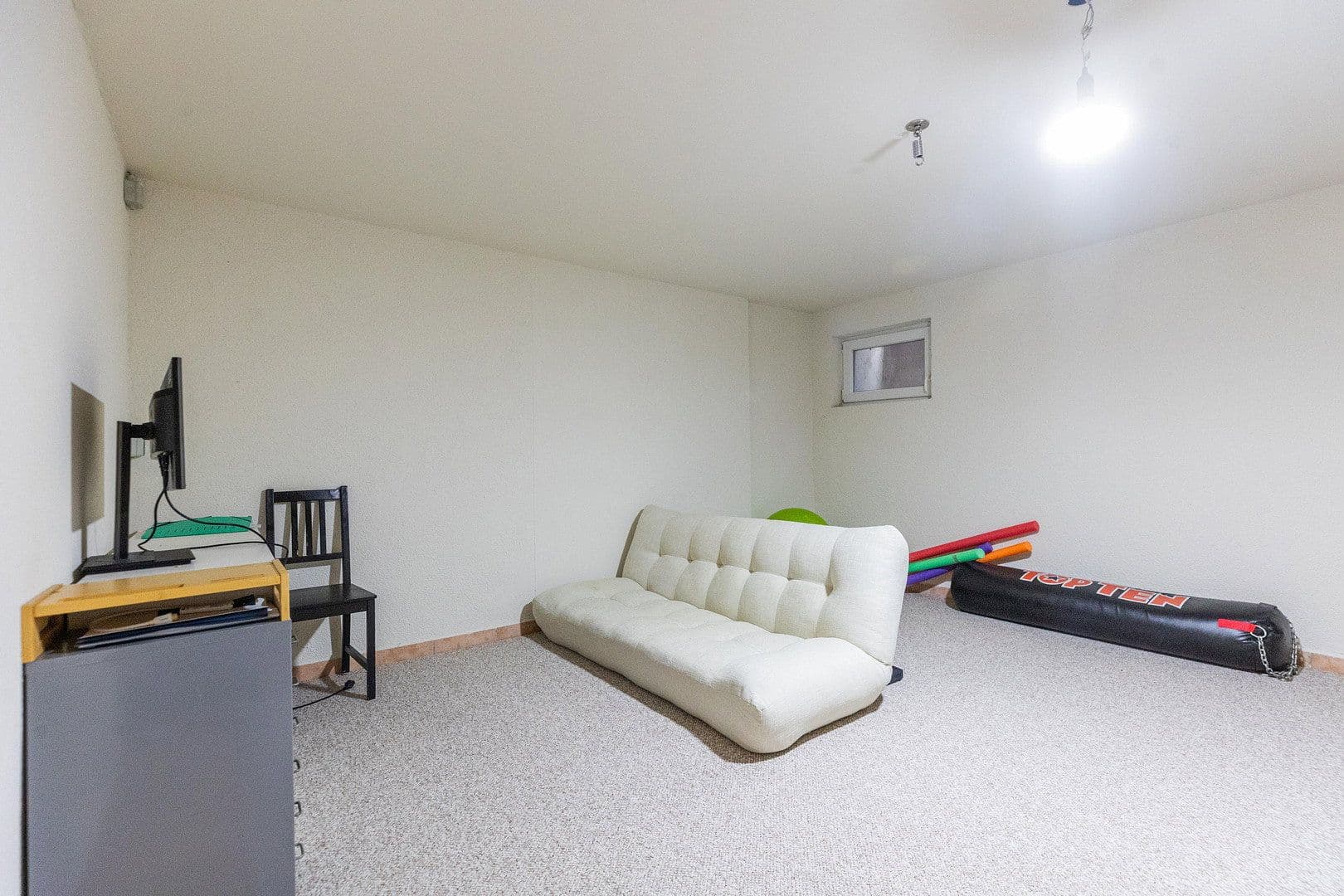 Pronájem domu 140 m², pozemek 188 m², Worms, Porýní-Falc Pronájem domu 140 m², pozemek 188 m², Worms, Porýní-Falc