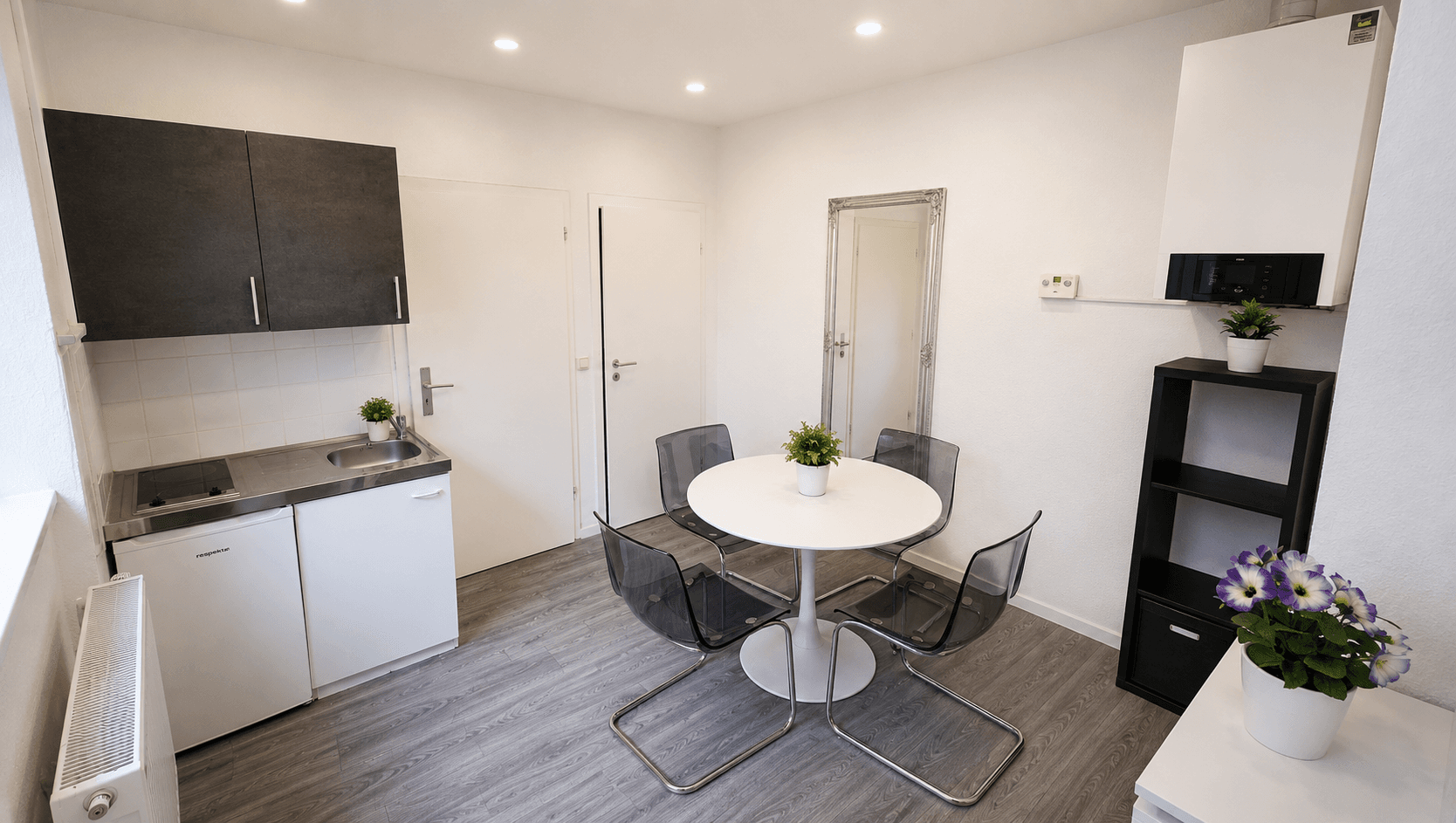 Pronájem bytu 2+1 24 m², Cáchy, Severní Porýní-Vestfálsko Pronájem bytu 2+1 24 m², Cáchy, Severní Porýní-Vestfálsko