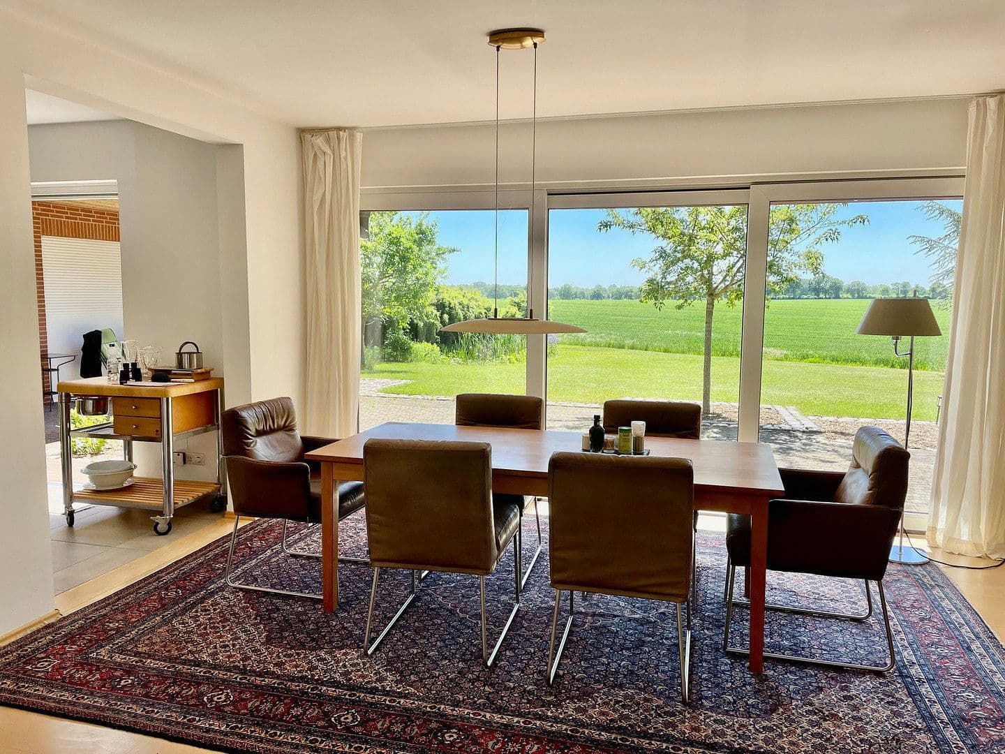 Prodej domu 330 m², pozemek 1.576 m², Jersbek, Šlesvicko-Holštýnsko Prodej domu 330 m², pozemek 1.576 m², Jersbek, Šlesvicko-Holštýnsko
