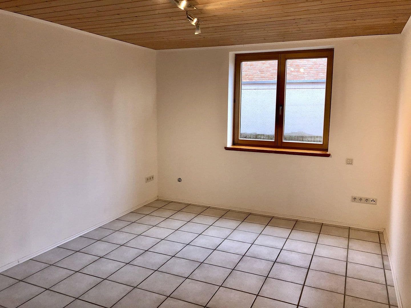 Prodej bytu 3+1 116 m², Wesseling, Severní Porýní-Vestfálsko Prodej bytu 3+1 116 m², Wesseling, Severní Porýní-Vestfálsko