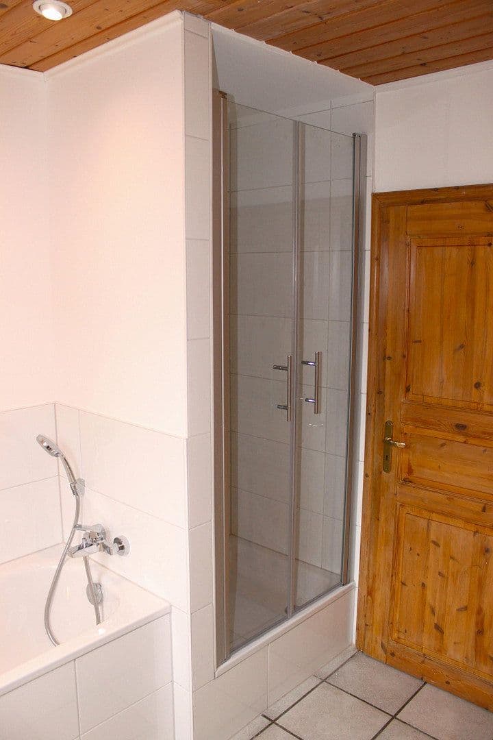 Prodej bytu 3+1 116 m², Wesseling, Severní Porýní-Vestfálsko Prodej bytu 3+1 116 m², Wesseling, Severní Porýní-Vestfálsko