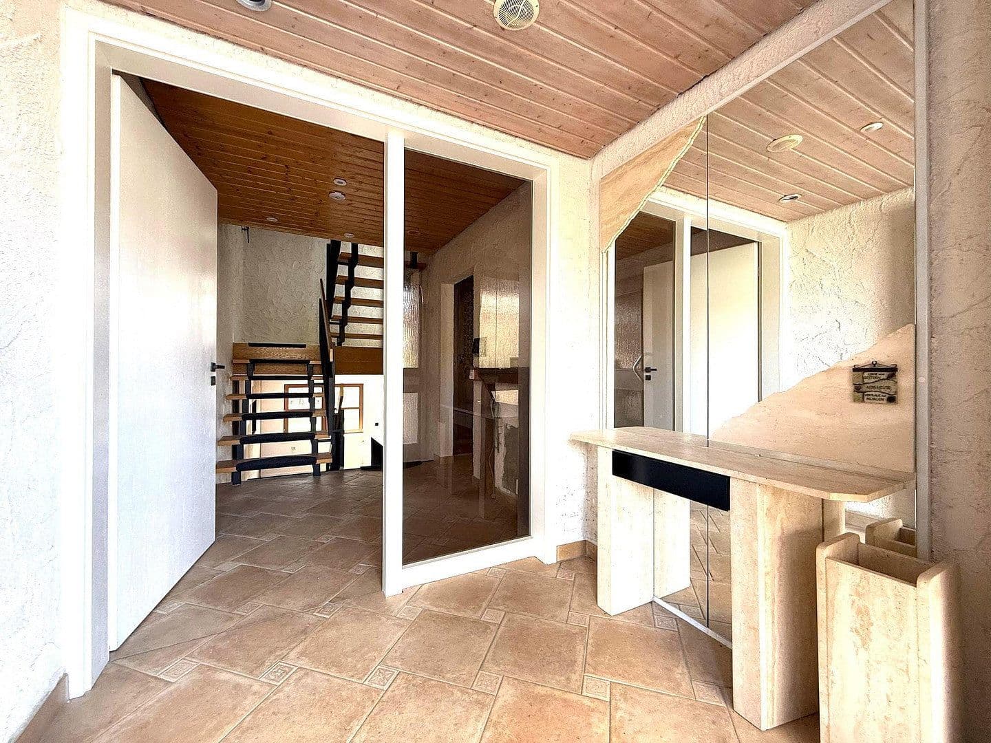 Pronájem domu 56 m², pozemek 200 m², Bruckberg, Bavorsko Pronájem domu 56 m², pozemek 200 m², Bruckberg, Bavorsko
