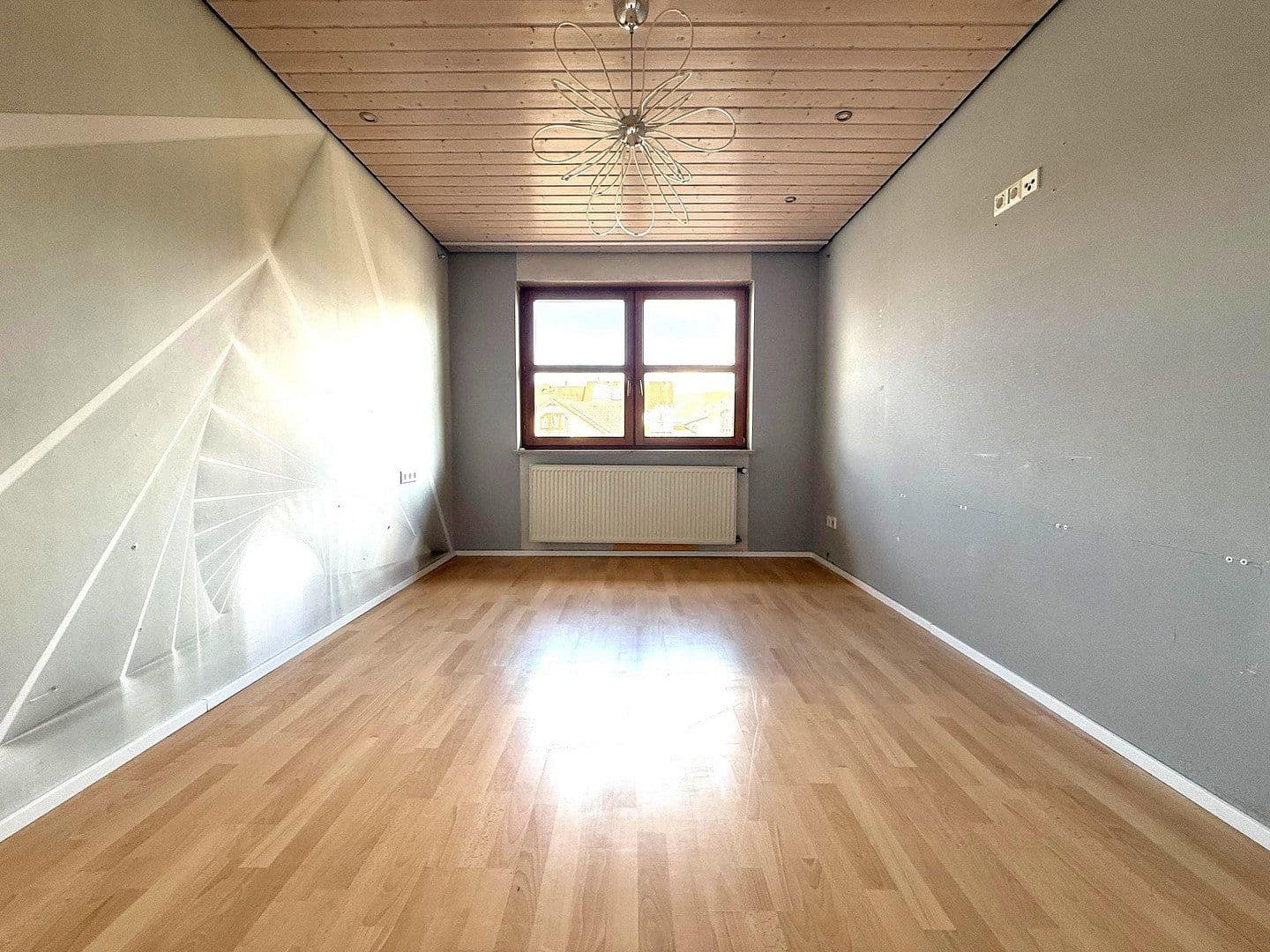 Pronájem domu 56 m², pozemek 200 m², Bruckberg, Bavorsko Pronájem domu 56 m², pozemek 200 m², Bruckberg, Bavorsko