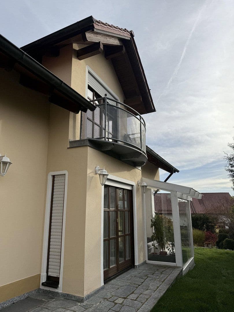 Prodej domu 180 m², pozemek 541 m², Essenbach, Bavorsko Prodej domu 180 m², pozemek 541 m², Essenbach, Bavorsko