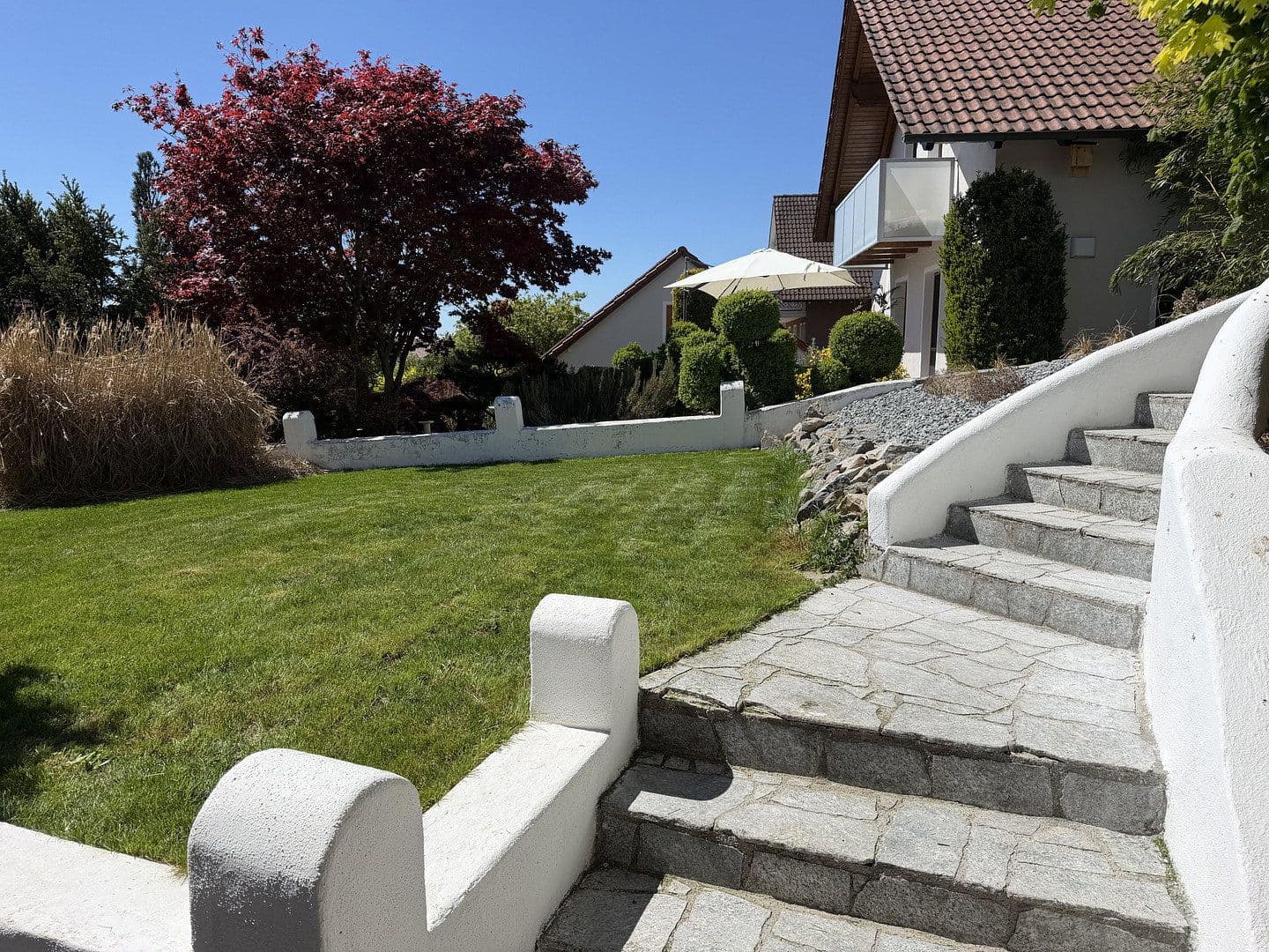 Prodej domu 180 m², pozemek 541 m², Essenbach, Bavorsko Prodej domu 180 m², pozemek 541 m², Essenbach, Bavorsko