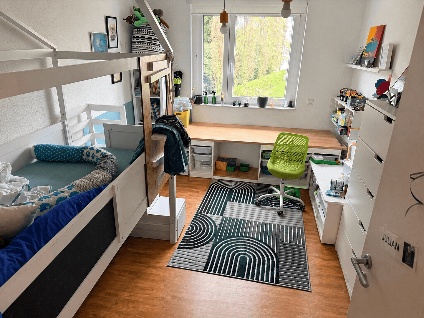 Prodej bytu 4+1 100 m², Karlsruher str. 48, Leinfelden-Echterdingen, Bádensko-Württembersko Prodej bytu 4+1 100 m², Karlsruher str. 48, Leinfelden-Echterdingen, Bádensko-Württembersko