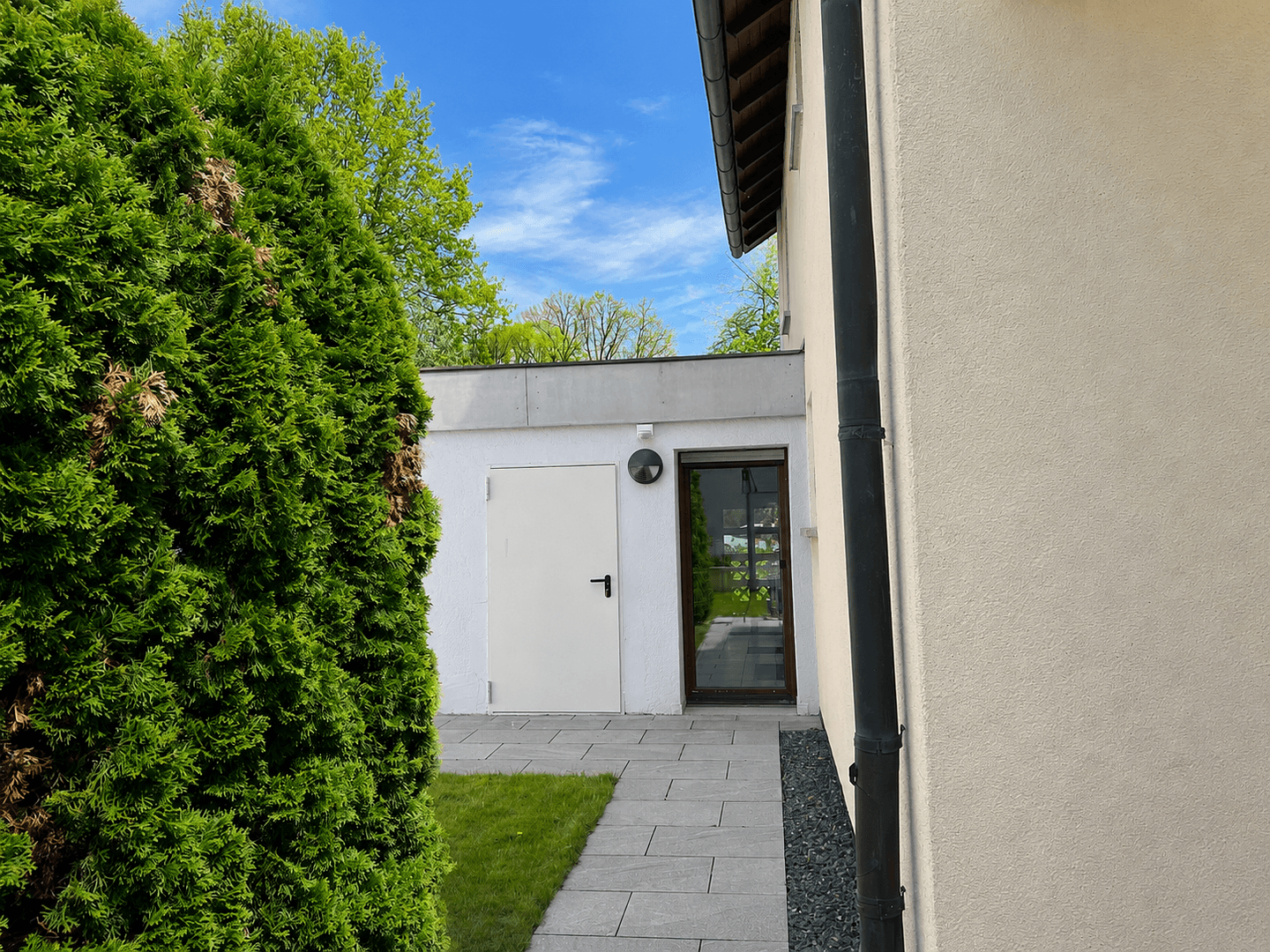 Prodej domu 230 m², pozemek 360 m², Fürth, Bavorsko Prodej domu 230 m², pozemek 360 m², Fürth, Bavorsko