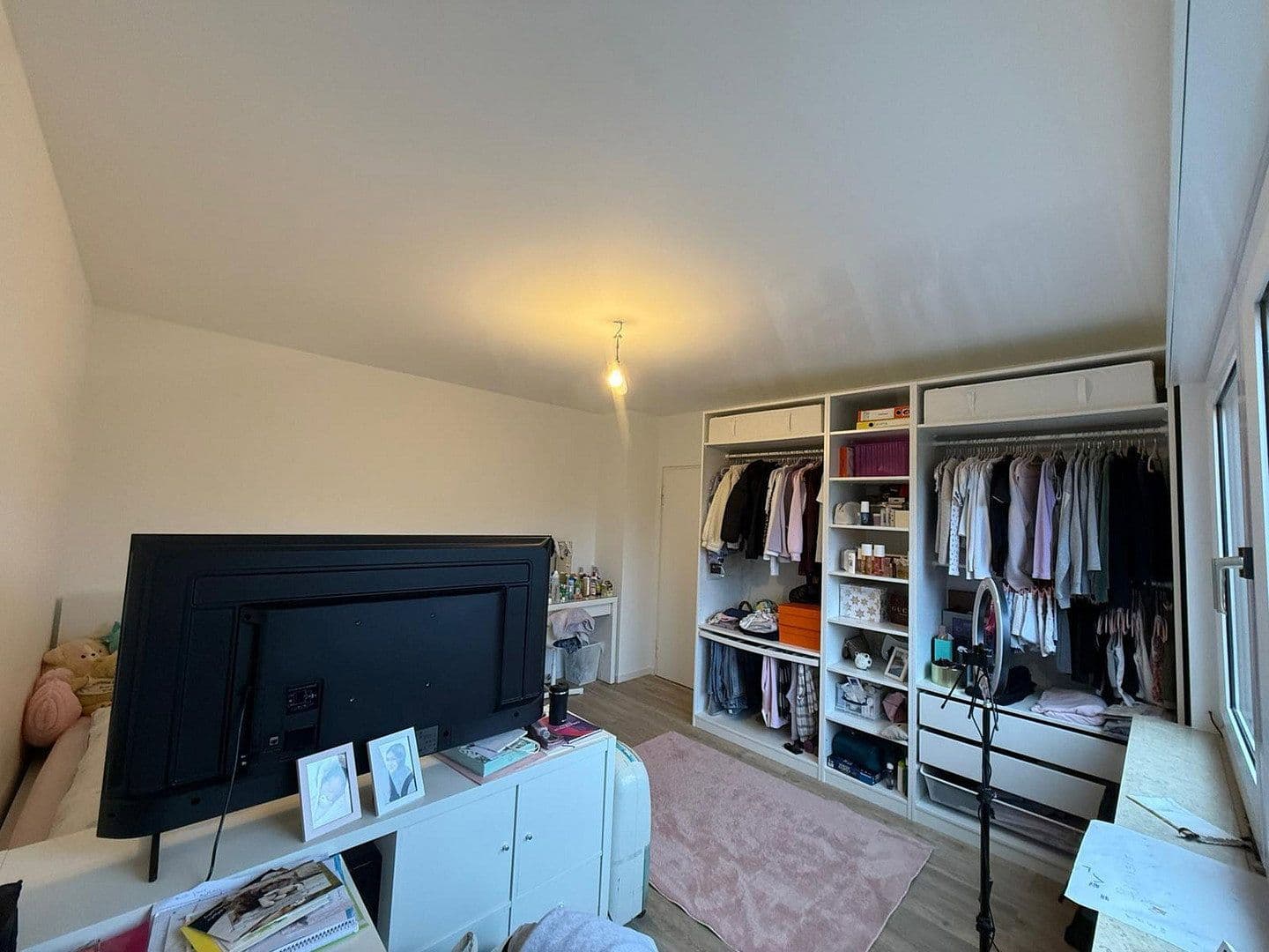 Prodej domu 170 m², pozemek 240 m², Schwalbach am Taunus, Hessen Prodej domu 170 m², pozemek 240 m², Schwalbach am Taunus, Hessen