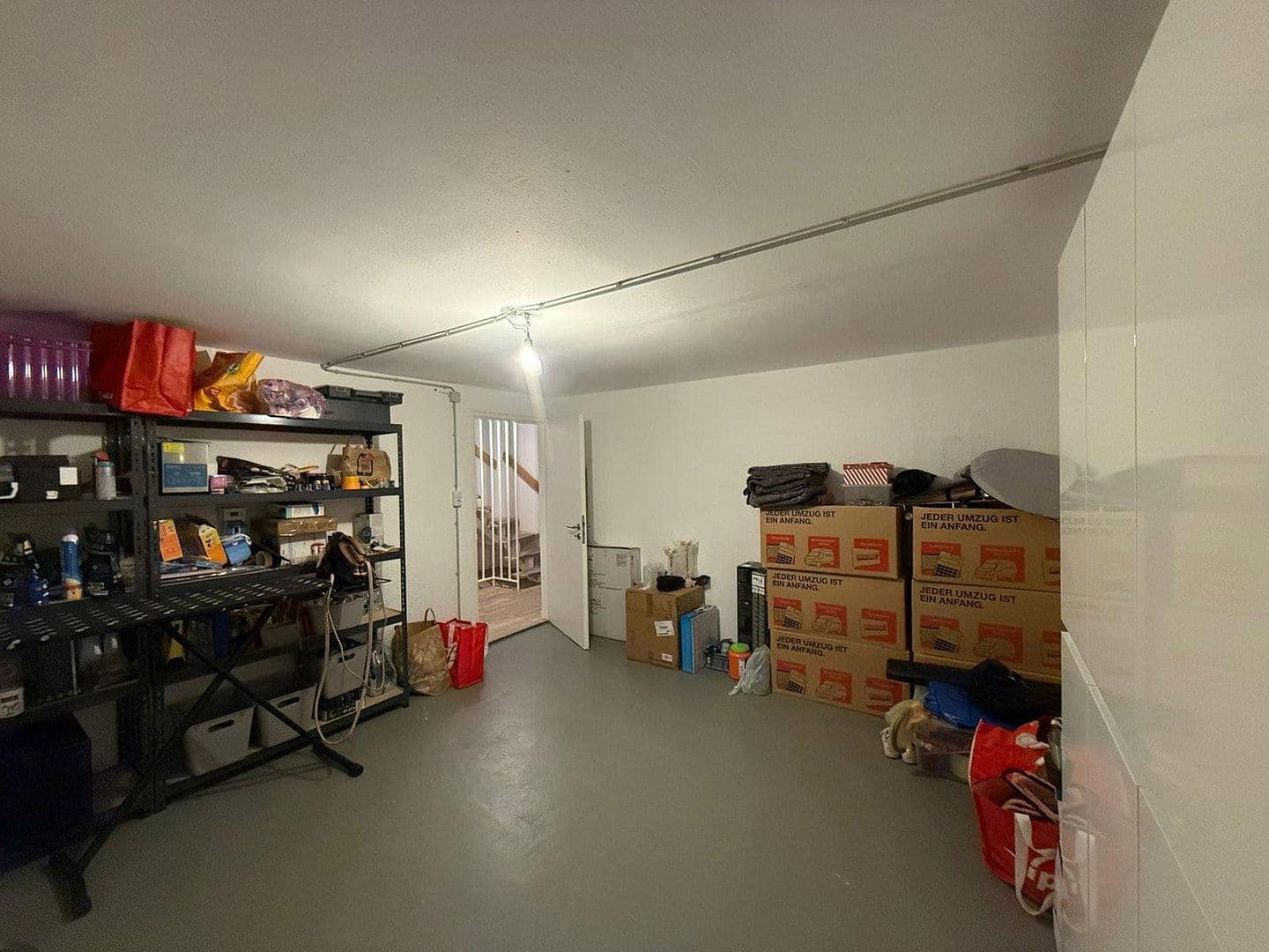 Prodej domu 170 m², pozemek 240 m², Schwalbach am Taunus, Hessen Prodej domu 170 m², pozemek 240 m², Schwalbach am Taunus, Hessen