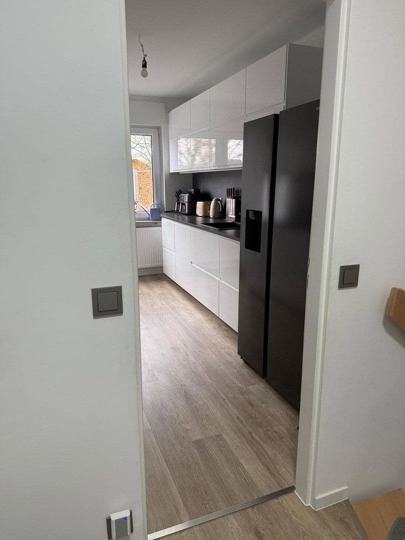 Prodej domu 170 m², pozemek 240 m², Schwalbach am Taunus, Hessen Prodej domu 170 m², pozemek 240 m², Schwalbach am Taunus, Hessen