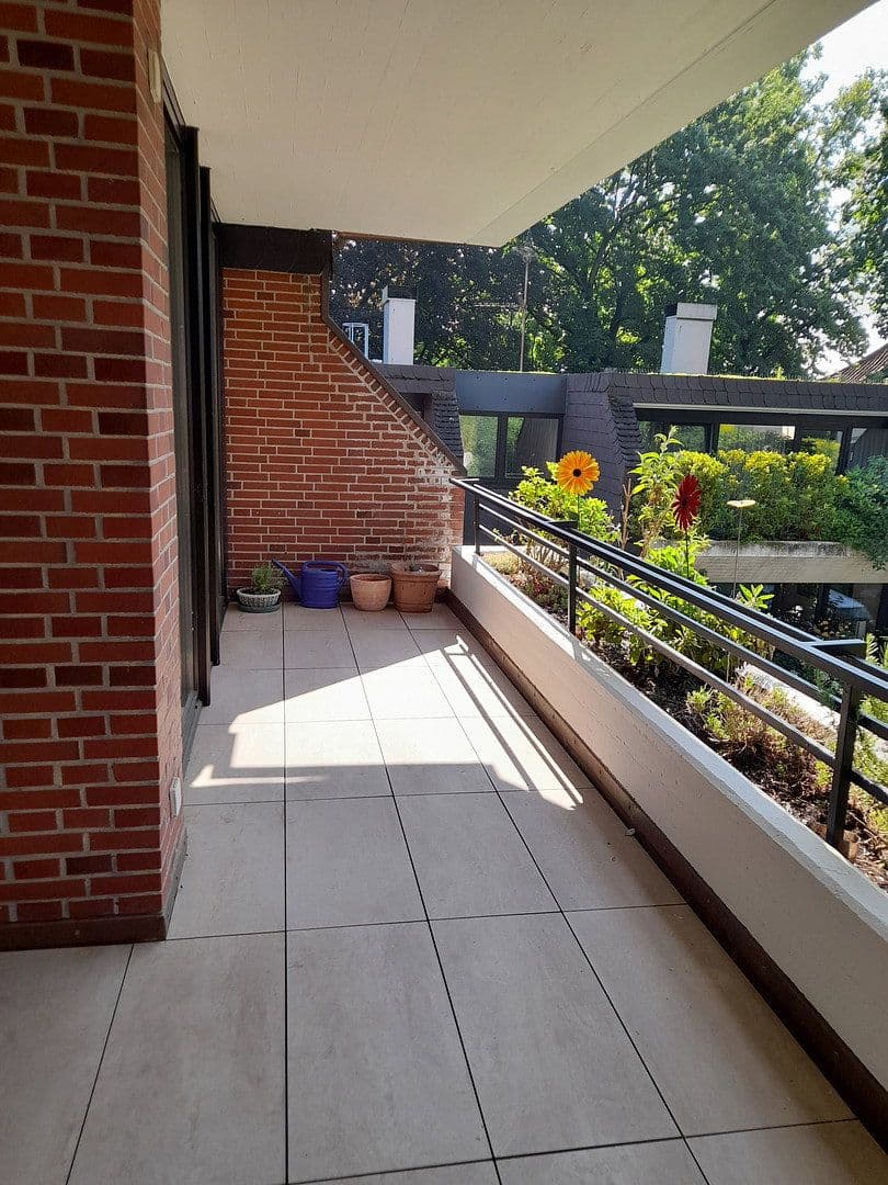 Pronájem bytu 3+1 110 m², Osnabrück, Dolní Sasko Pronájem bytu 3+1 110 m², Osnabrück, Dolní Sasko