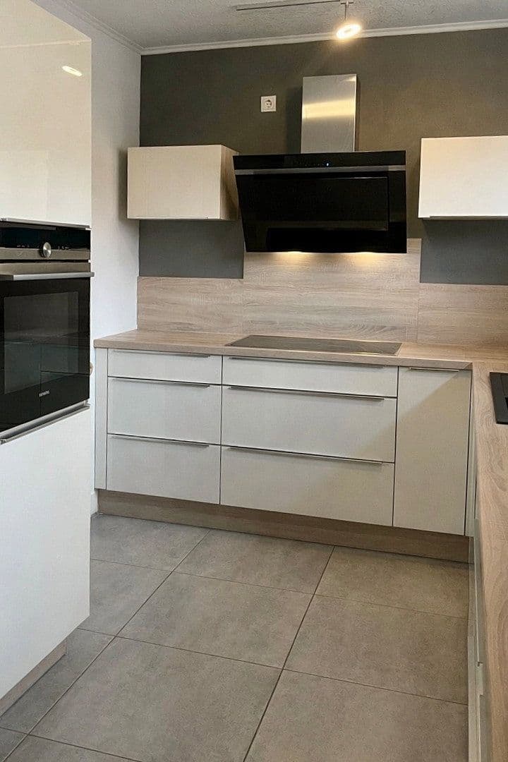 Prodej domu 148 m², pozemek 363 m², Ottostraße 24, Krefeld, Severní Porýní-Vestfálsko Prodej domu 148 m², pozemek 363 m², Ottostraße 24, Krefeld, Severní Porýní-Vestfálsko