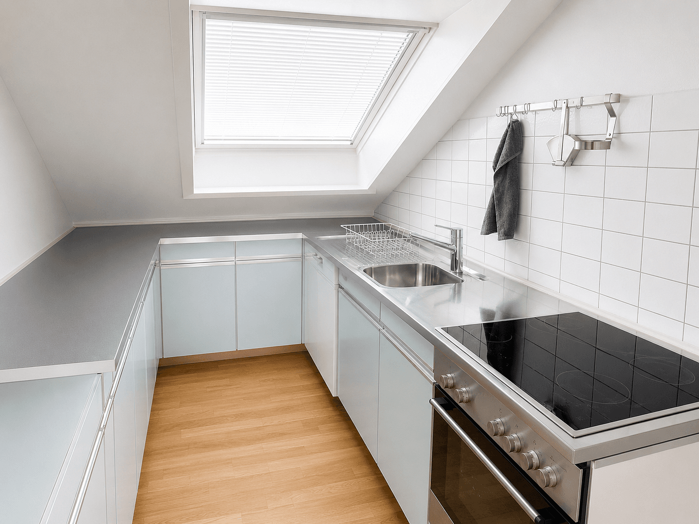 Pronájem bytu 3+1 63 m², Stuttgart, Bádensko-Württembersko Pronájem bytu 3+1 63 m², Stuttgart, Bádensko-Württembersko
