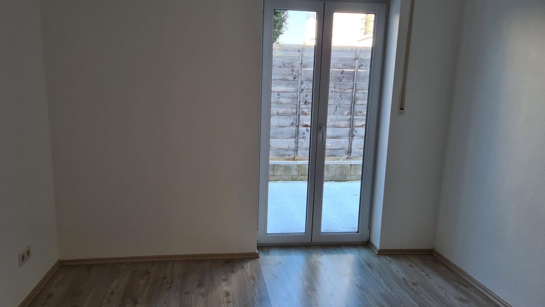 Pronájem bytu 2+1 65 m², Ingolstadt, Bavorsko Pronájem bytu 2+1 65 m², Ingolstadt, Bavorsko