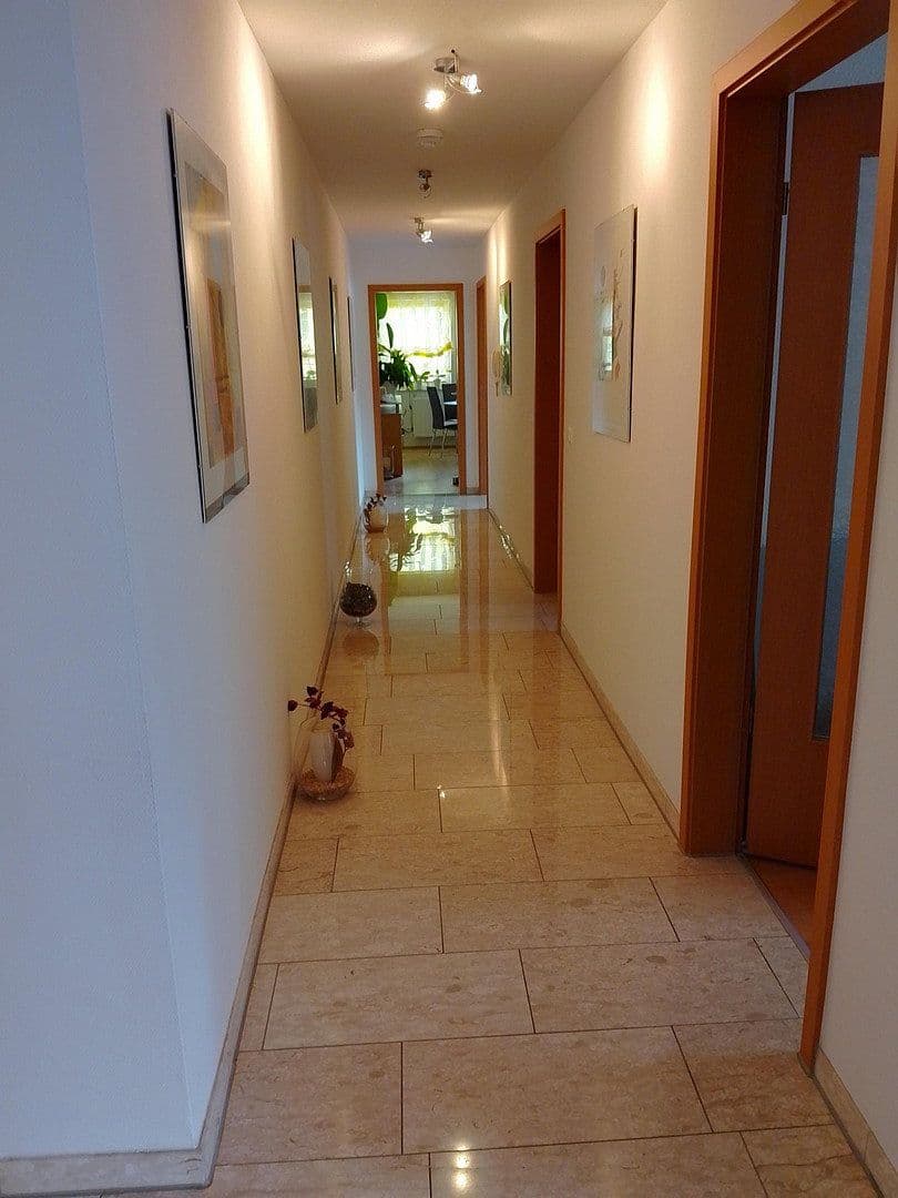 Pronájem bytu 5+kk 160 m², Sickingenstraße 5, Magdeburg, Sasko-Anhaltsko Pronájem bytu 5+kk 160 m², Sickingenstraße 5, Magdeburg, Sasko-Anhaltsko