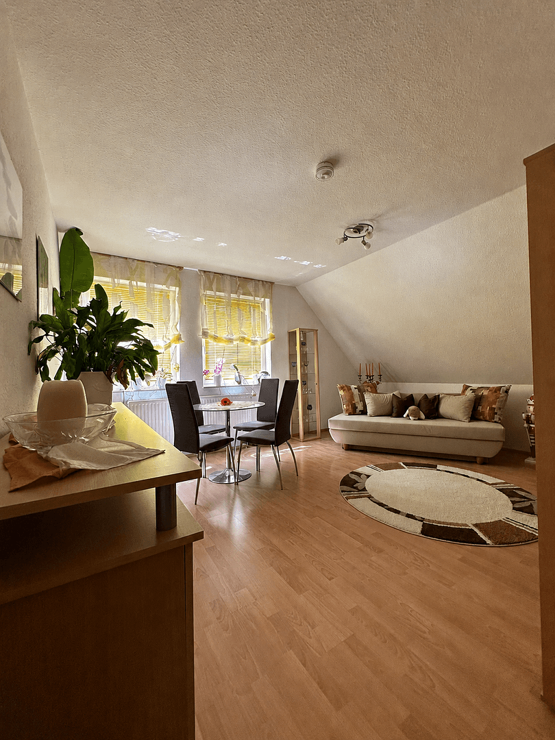 Pronájem bytu 5+kk 160 m², Sickingenstraße 5, Magdeburg, Sasko-Anhaltsko Pronájem bytu 5+kk 160 m², Sickingenstraße 5, Magdeburg, Sasko-Anhaltsko