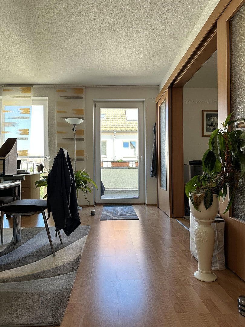 Pronájem bytu 5+kk 160 m², Sickingenstraße 5, Magdeburg, Sasko-Anhaltsko Pronájem bytu 5+kk 160 m², Sickingenstraße 5, Magdeburg, Sasko-Anhaltsko