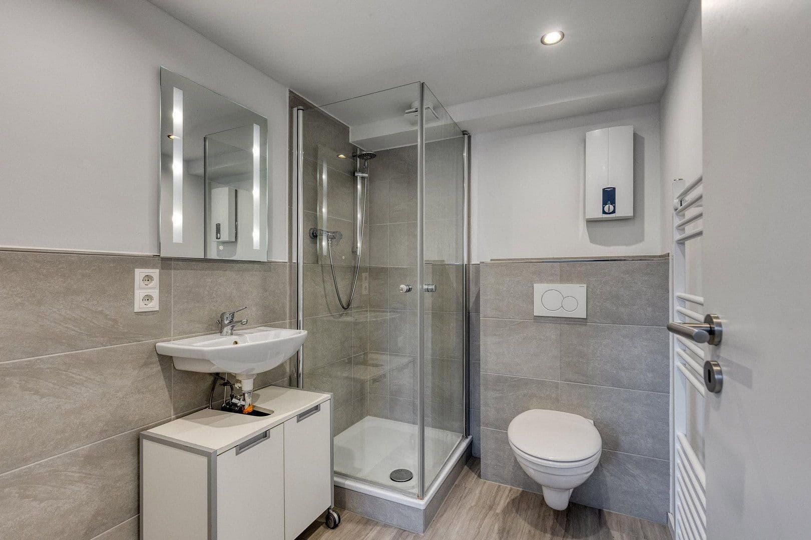 Prodej domu 206 m², pozemek 736 m², Wachtberg, Severní Porýní-Vestfálsko Prodej domu 206 m², pozemek 736 m², Wachtberg, Severní Porýní-Vestfálsko