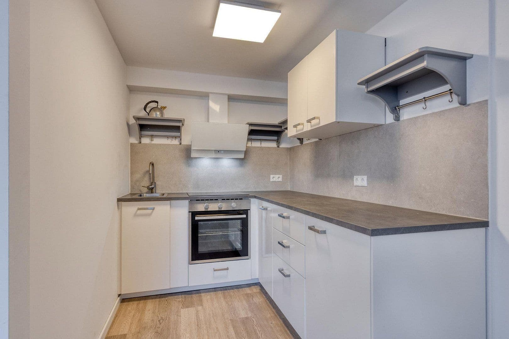 Prodej domu 206 m², pozemek 736 m², Wachtberg, Severní Porýní-Vestfálsko Prodej domu 206 m², pozemek 736 m², Wachtberg, Severní Porýní-Vestfálsko