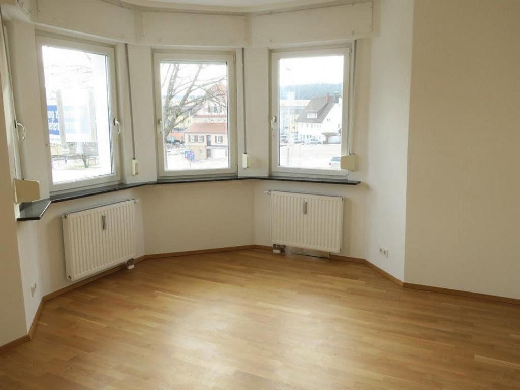 Pronájem bytu 3+1 97 m², Freudenstadt, Bádensko-Württembersko Pronájem bytu 3+1 97 m², Freudenstadt, Bádensko-Württembersko