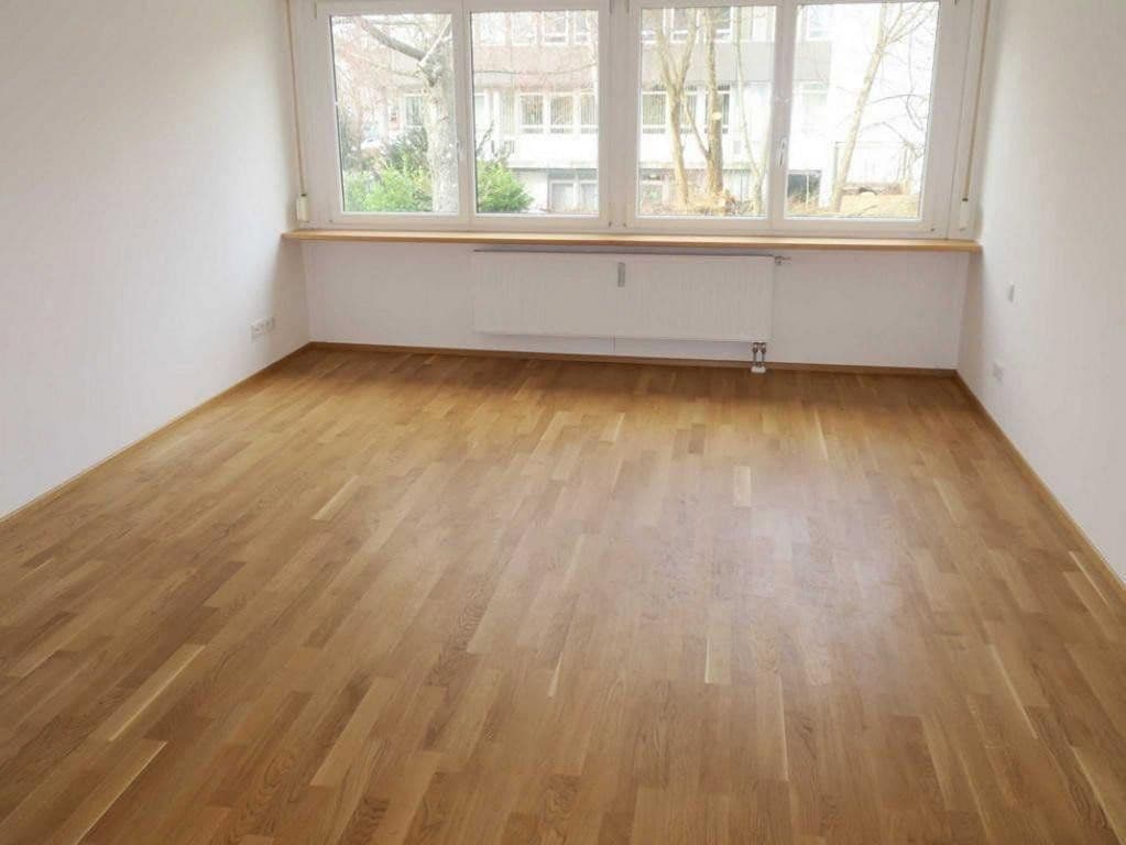 Pronájem bytu 3+1 97 m², Freudenstadt, Bádensko-Württembersko Pronájem bytu 3+1 97 m², Freudenstadt, Bádensko-Württembersko