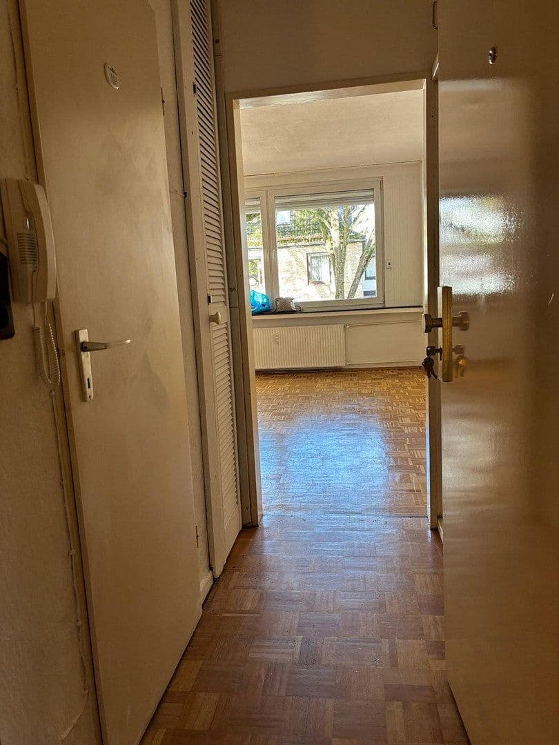 Pronájem bytu 1+1 26 m², Lindenstraße 30, Bremen, Bremen Pronájem bytu 1+1 26 m², Lindenstraße 30, Bremen, Bremen