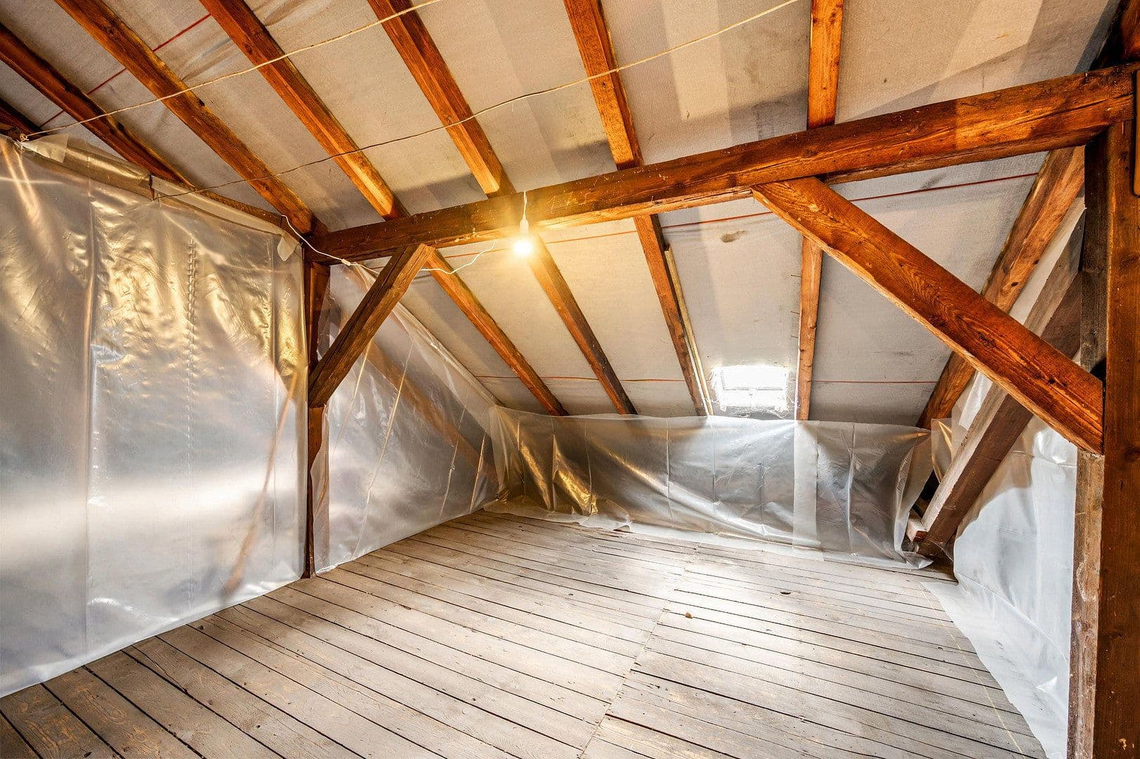 Prodej domu 352 m², pozemek 365 m², Aufeldstraße 8, Mannheim, Bádensko-Württembersko Prodej domu 352 m², pozemek 365 m², Aufeldstraße 8, Mannheim, Bádensko-Württembersko