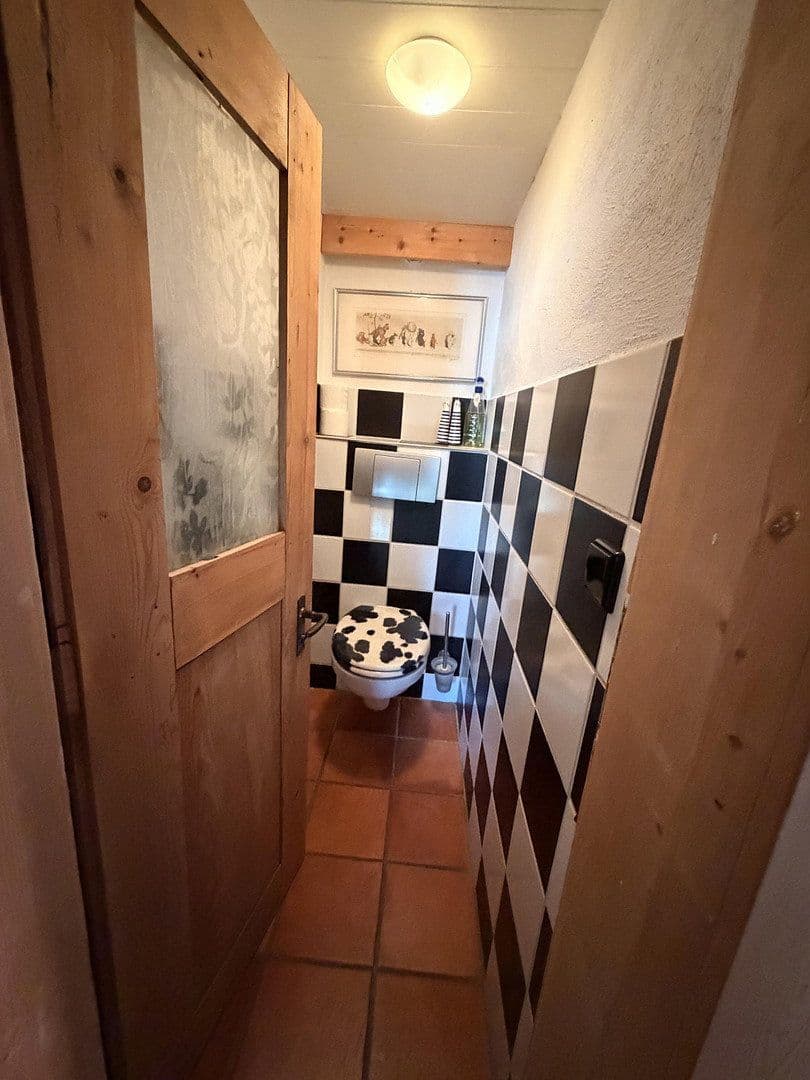 Prodej domu 180 m², pozemek 2.186 m², Untere Brettachtalstr. 8, Bretzfeld, Bádensko-Württembersko Prodej domu 180 m², pozemek 2.186 m², Untere Brettachtalstr. 8, Bretzfeld, Bádensko-Württembersko