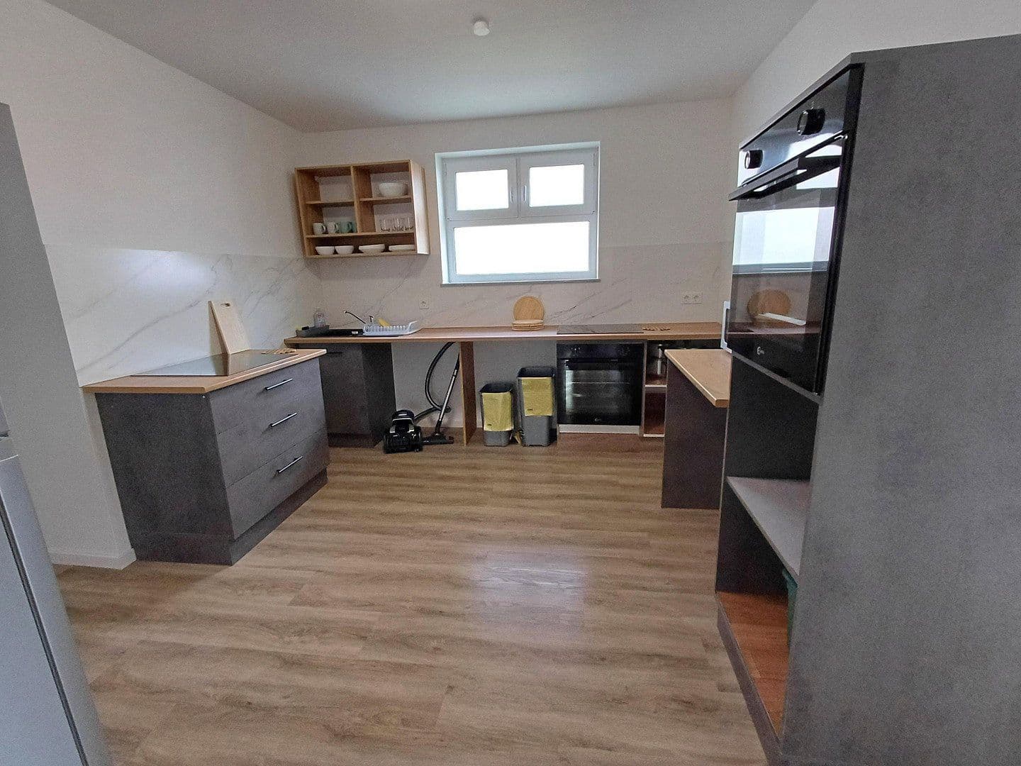 Prodej domu 134 m², pozemek 360 m², Beselich, Hessen Prodej domu 134 m², pozemek 360 m², Beselich, Hessen