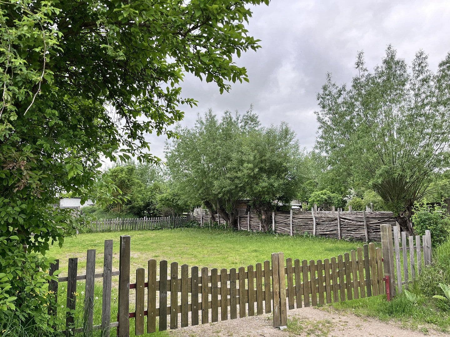 Prodej domu 380 m², pozemek 210.192 m², Wietzow, Daberkow, Mecklenburg-Vorpommern Prodej domu 380 m², pozemek 210.192 m², Wietzow, Daberkow, Mecklenburg-Vorpommern