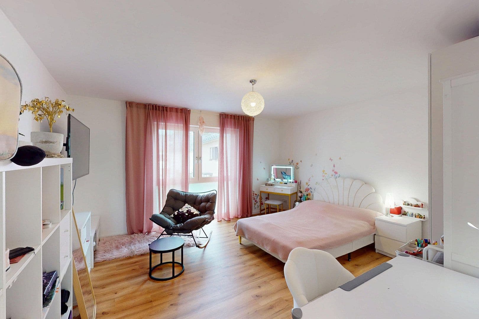 Prodej domu 213 m², pozemek 383 m², Allersberg, Bavorsko Prodej domu 213 m², pozemek 383 m², Allersberg, Bavorsko