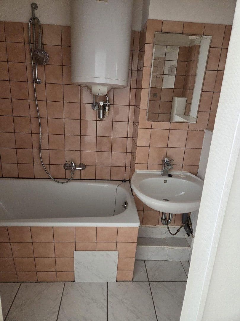 Pronájem bytu 2+1 36 m², Palmstr. 13, München, Bavorsko Pronájem bytu 2+1 36 m², Palmstr. 13, München, Bavorsko