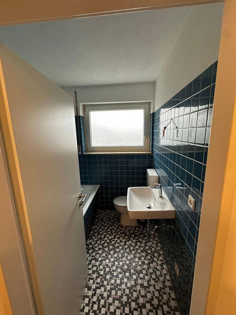 Pronájem bytu 1+1 45 m², Philipp-Zorn-Straße 66, Ansbach, Bavorsko Pronájem bytu 1+1 45 m², Philipp-Zorn-Straße 66, Ansbach, Bavorsko