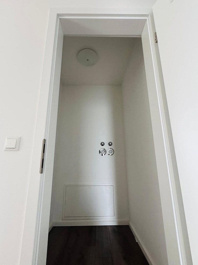 Pronájem bytu 3+1 92 m², Brühlstr. 27b, Wassenberg, Severní Porýní-Vestfálsko Pronájem bytu 3+1 92 m², Brühlstr. 27b, Wassenberg, Severní Porýní-Vestfálsko