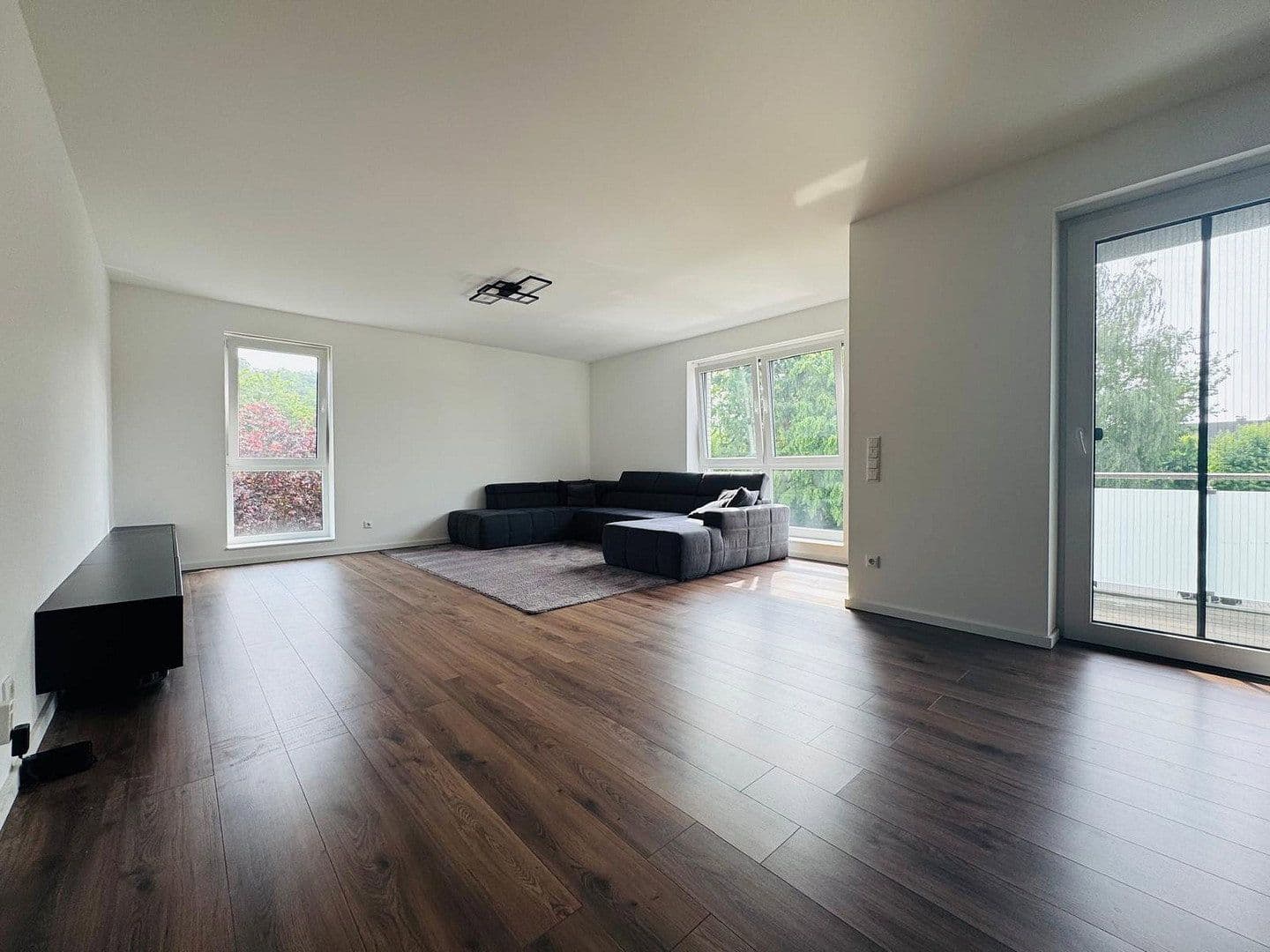 Pronájem bytu 3+1 92 m², Brühlstr. 27b, Wassenberg, Severní Porýní-Vestfálsko Pronájem bytu 3+1 92 m², Brühlstr. 27b, Wassenberg, Severní Porýní-Vestfálsko