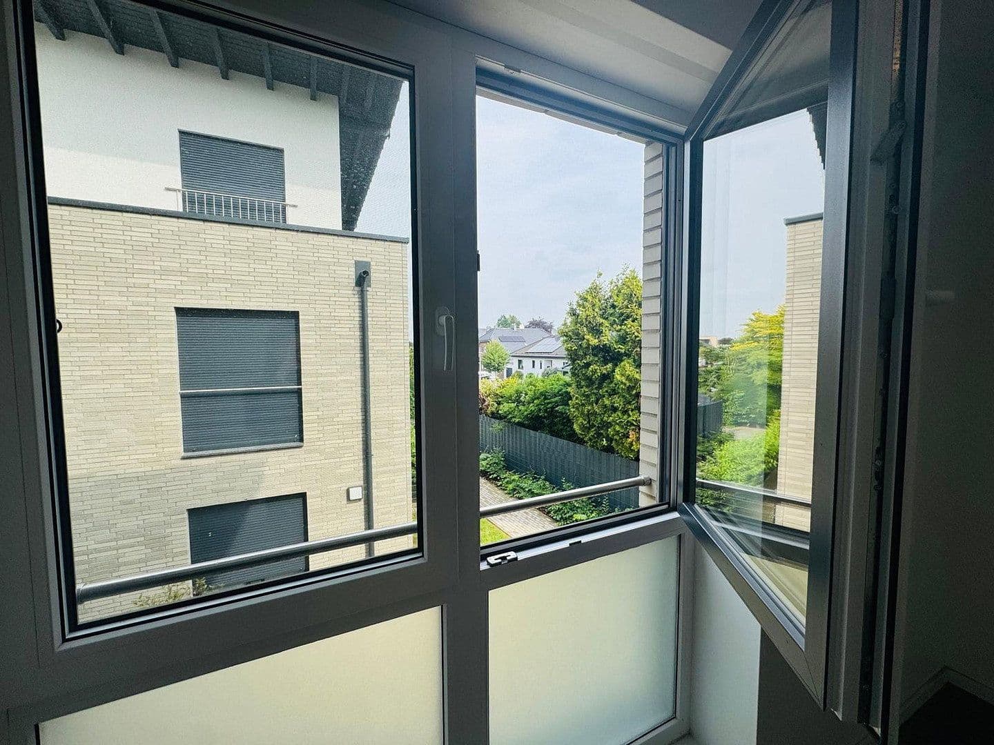 Pronájem bytu 3+1 92 m², Brühlstr. 27b, Wassenberg, Severní Porýní-Vestfálsko Pronájem bytu 3+1 92 m², Brühlstr. 27b, Wassenberg, Severní Porýní-Vestfálsko