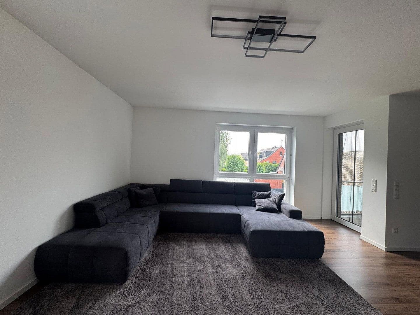 Pronájem bytu 3+1 92 m², Brühlstr. 27b, Wassenberg, Severní Porýní-Vestfálsko Pronájem bytu 3+1 92 m², Brühlstr. 27b, Wassenberg, Severní Porýní-Vestfálsko