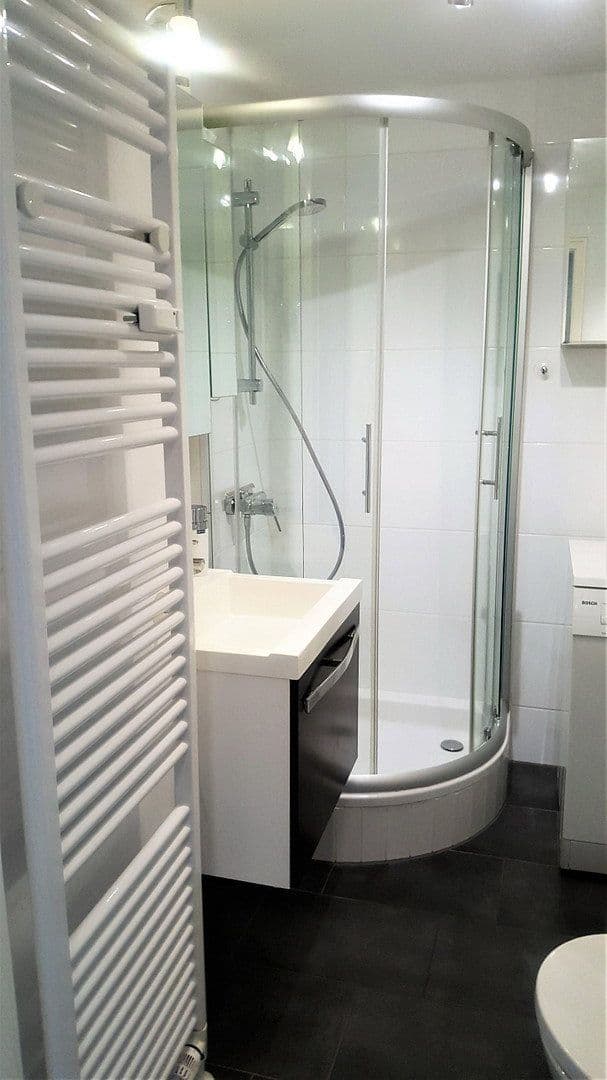 Prodej bytu 3+1 70 m², München, Bavorsko Prodej bytu 3+1 70 m², München, Bavorsko