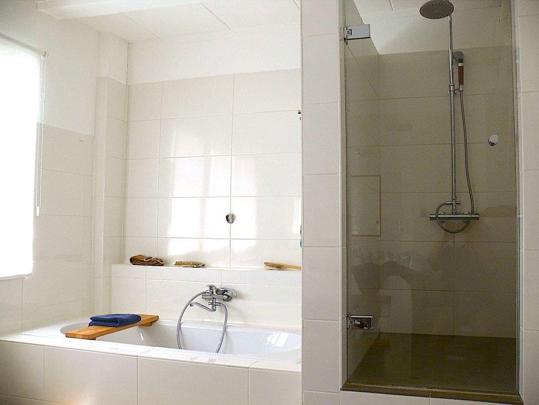 Prodej domu 400 m², pozemek 1.041 m², Bad Wildungen, Hessen Prodej domu 400 m², pozemek 1.041 m², Bad Wildungen, Hessen