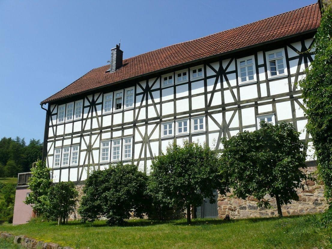 Prodej domu 400 m², pozemek 1.041 m², Bad Wildungen, Hessen Prodej domu 400 m², pozemek 1.041 m², Bad Wildungen, Hessen