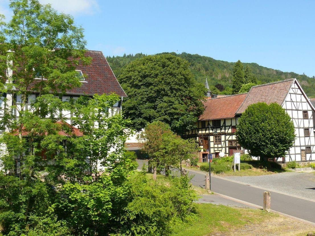 Prodej domu 400 m², pozemek 1.041 m², Bad Wildungen, Hessen Prodej domu 400 m², pozemek 1.041 m², Bad Wildungen, Hessen