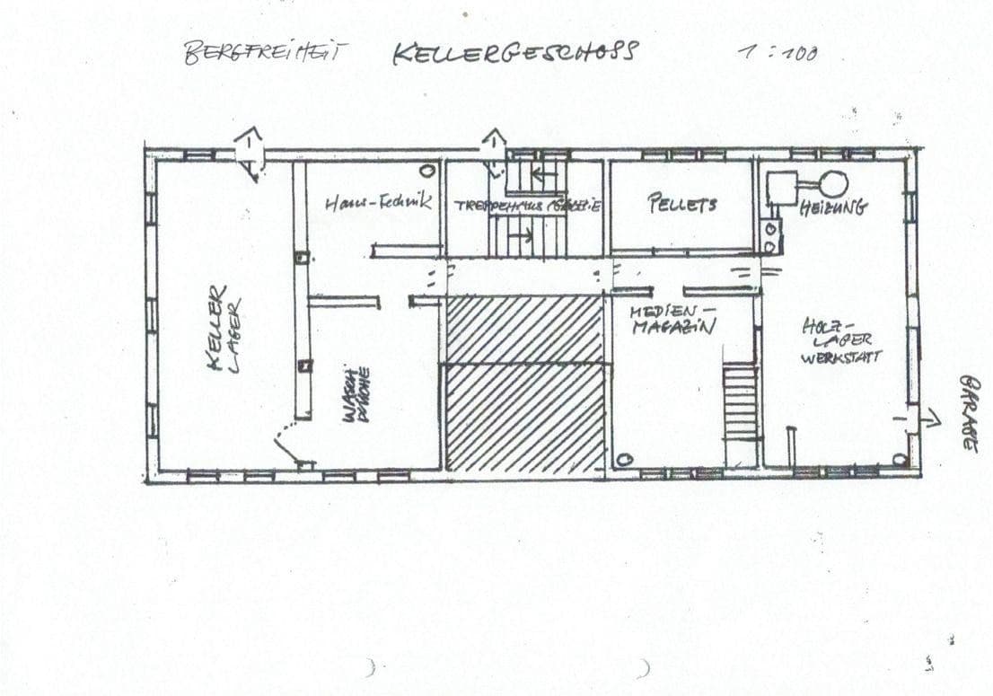 Prodej domu 400 m², pozemek 1.041 m², Bad Wildungen, Hessen Prodej domu 400 m², pozemek 1.041 m², Bad Wildungen, Hessen