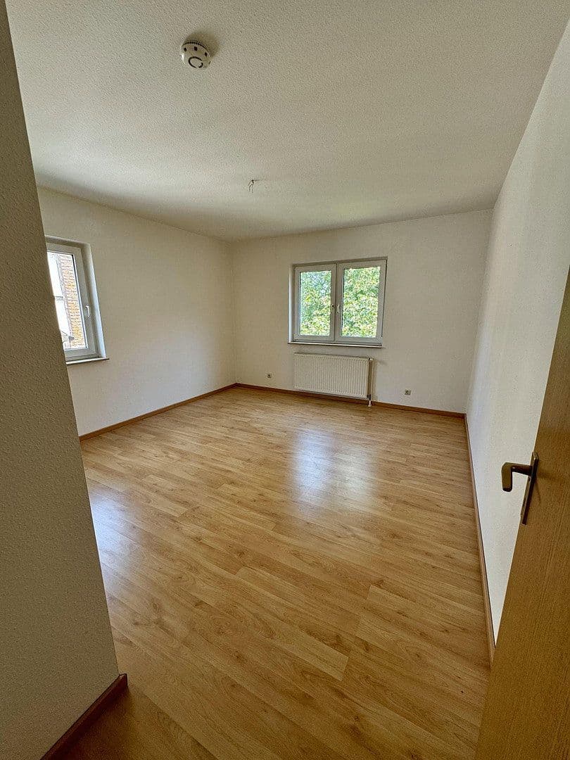 Pronájem bytu 3+1 85 m², Steinstraße 51, Schönebeck (Elbe), Sasko-Anhaltsko Pronájem bytu 3+1 85 m², Steinstraße 51, Schönebeck (Elbe), Sasko-Anhaltsko