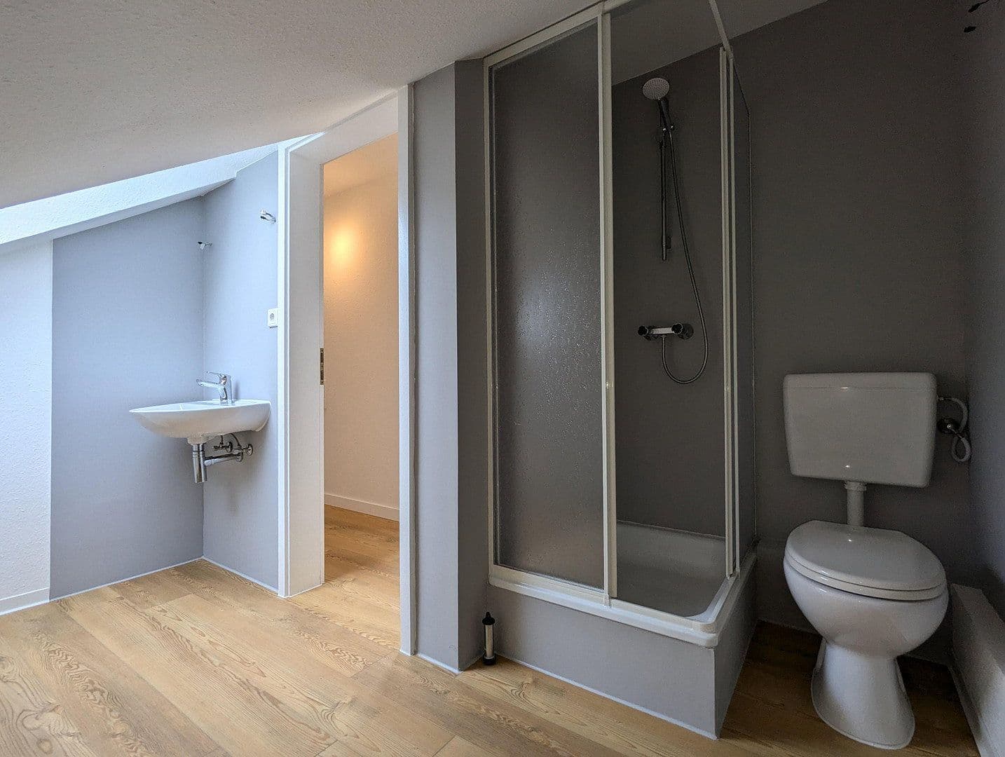 Pronájem bytu 3+1 59 m², Wildenlohsdamm 2, Edewecht, Dolní Sasko Pronájem bytu 3+1 59 m², Wildenlohsdamm 2, Edewecht, Dolní Sasko